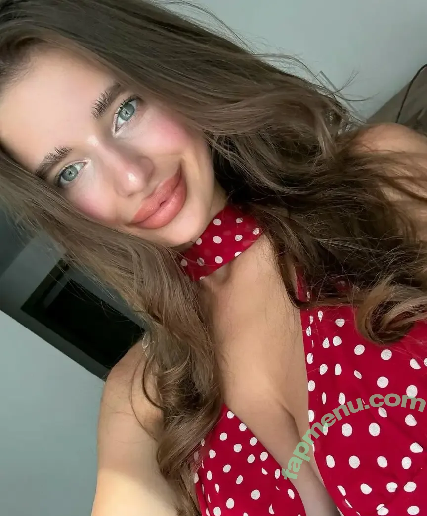 Paksyutkina nude photo #0029 (Paksyutkina)