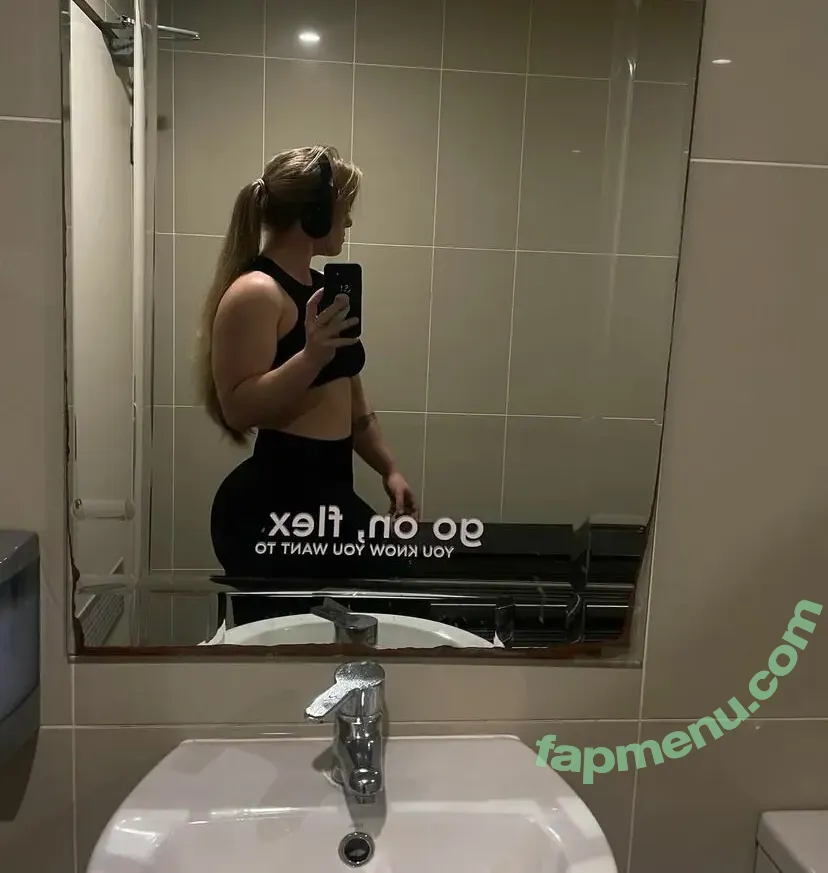 palethickness nude photo #0026 (palethickness)