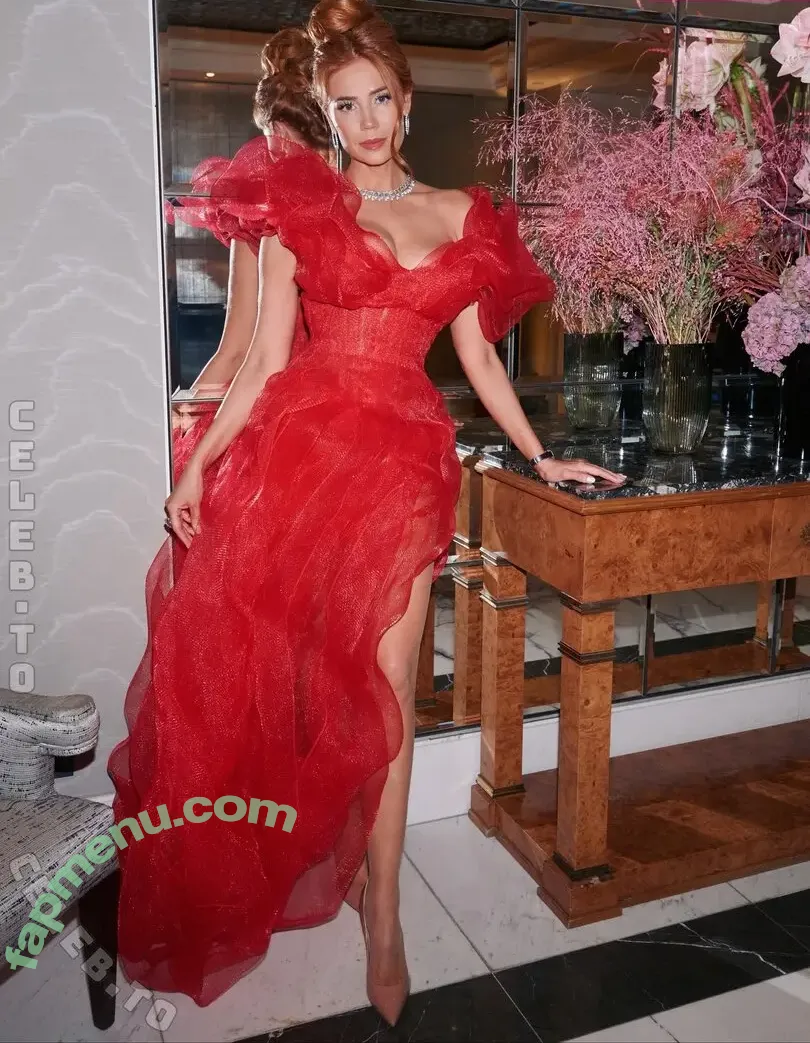 Palina Rojinski nude photo #0351 (PalinaRojinski / action / palinski)