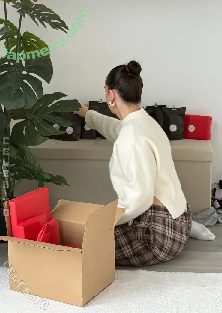 Palinamin nude photo #0027 (Palinamin)