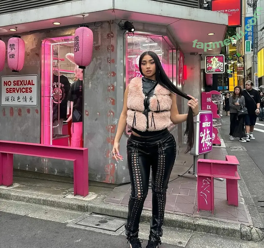 Paloma Mami nude photo #0066 (jossanova / palomamami)