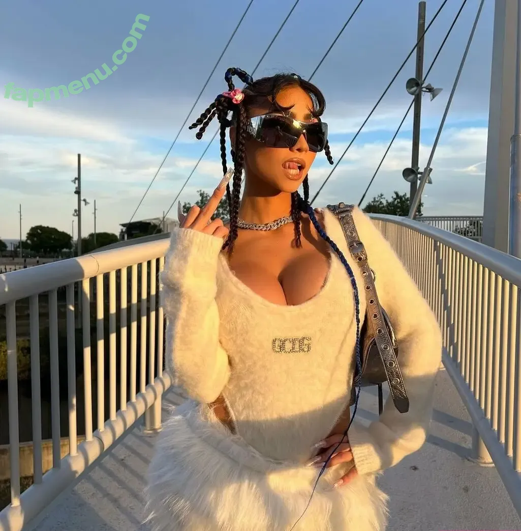 Paloma Mami nude photo #0340 (jossanova / palomamami)