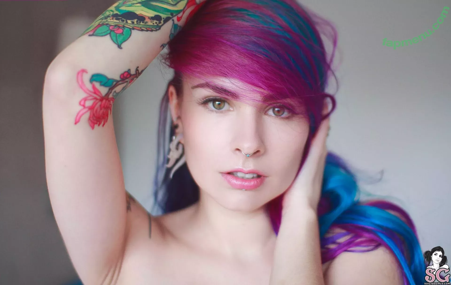 Paloma nude photo #0003 (notpaloma / palomasuicide)