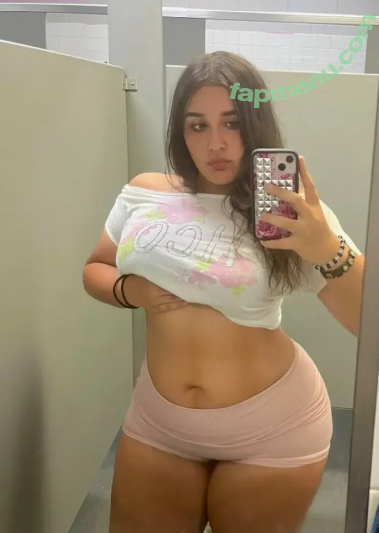 Paloma nude photo #0179 (p41oma / paloma_white / palomaanahir)