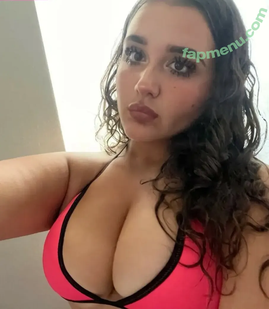 Paloma nude photo #0191 (p41oma / paloma_white / palomaanahir)