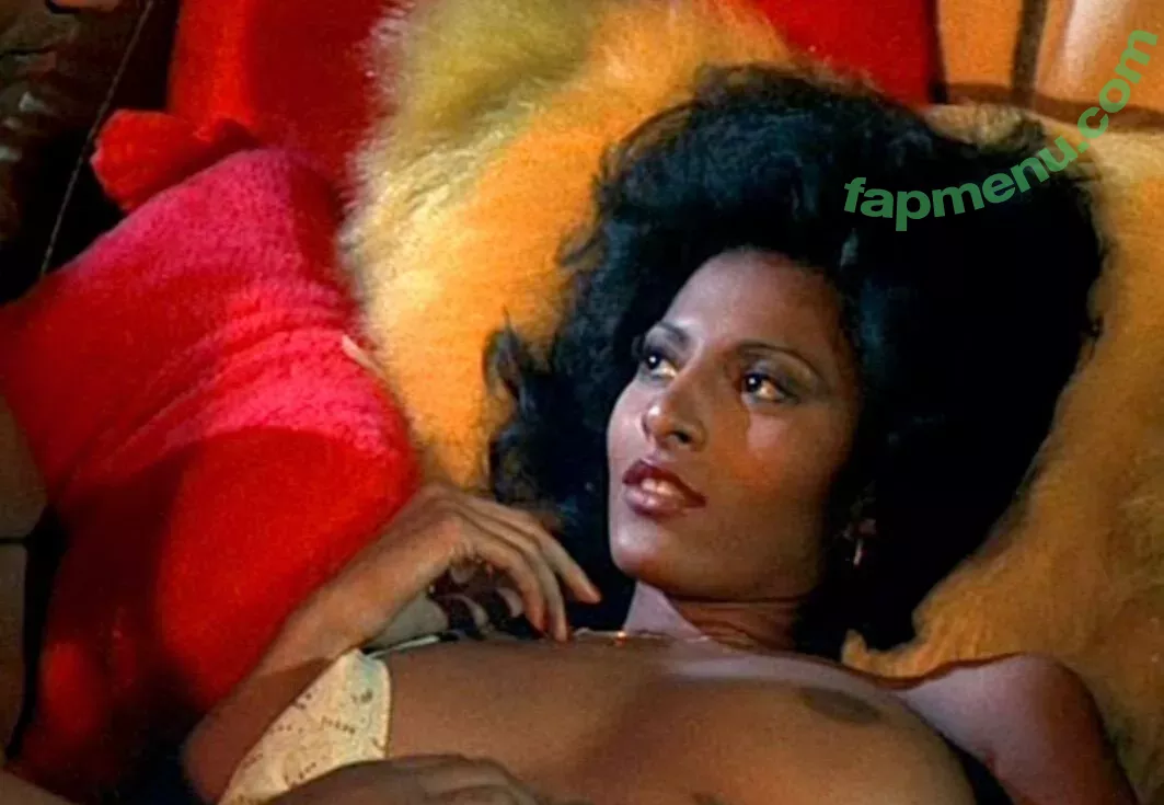 Pam Grier nude photo #0045 (fayejackson419 / pamrier)