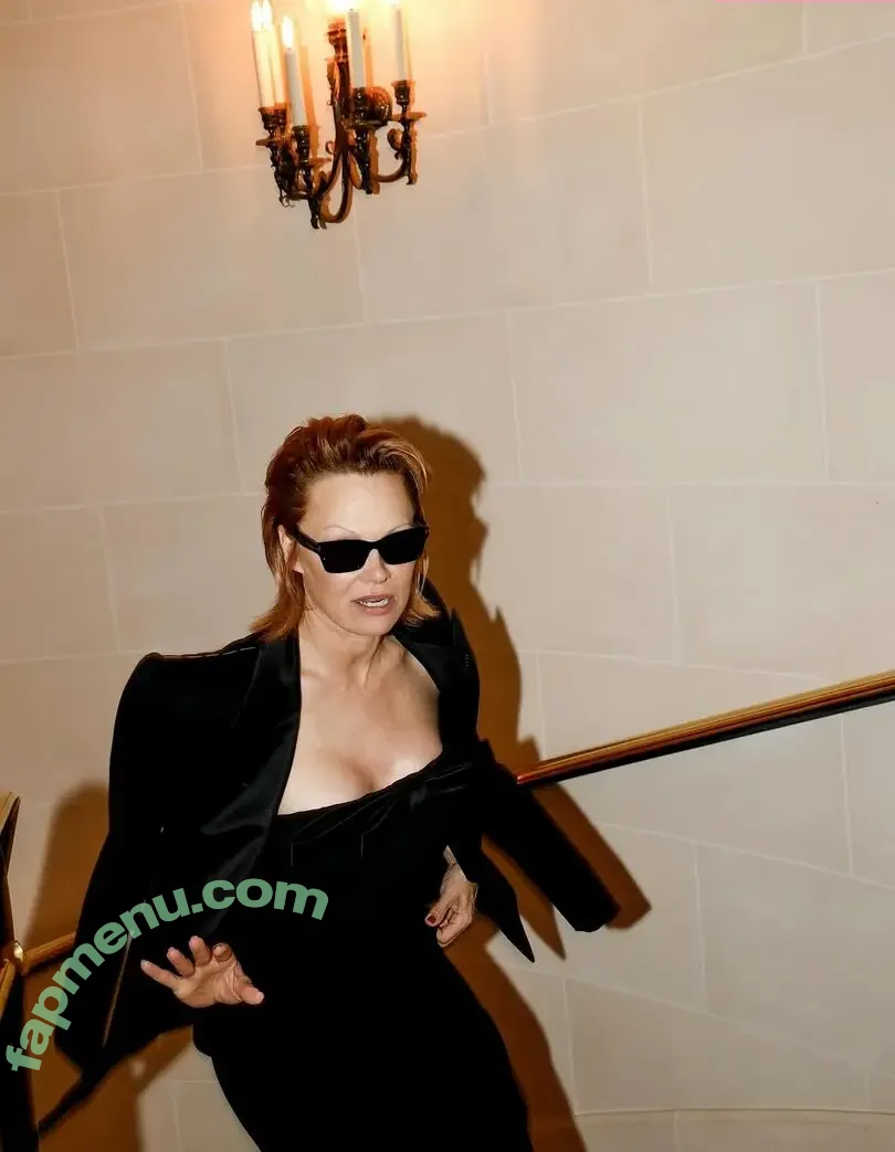 Pamela Anderson nude photo #0990 (mepamelaanderson / pamelaanderson / pamelaandersonfoundation)