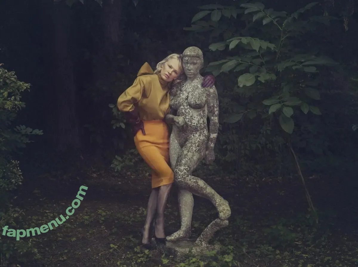 Pamela Anderson nude photo #1102 (mepamelaanderson / pamelaanderson / pamelaandersonfoundation)