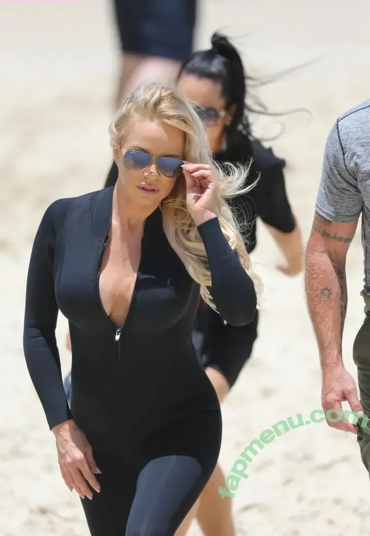 Pamela Anderson nude photo #1163 (mepamelaanderson / pamelaanderson / pamelaandersonfoundation)