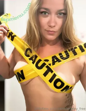  nude photo #0005