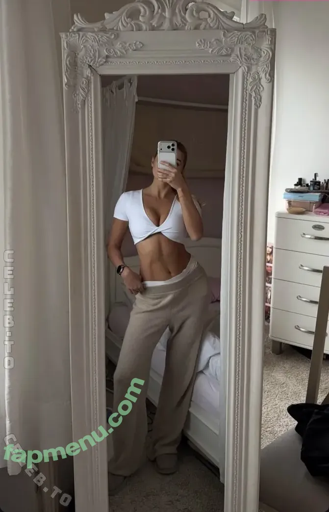 Pamela Reif nude photo #1554 (PamelaRf1 / pamela_rf)