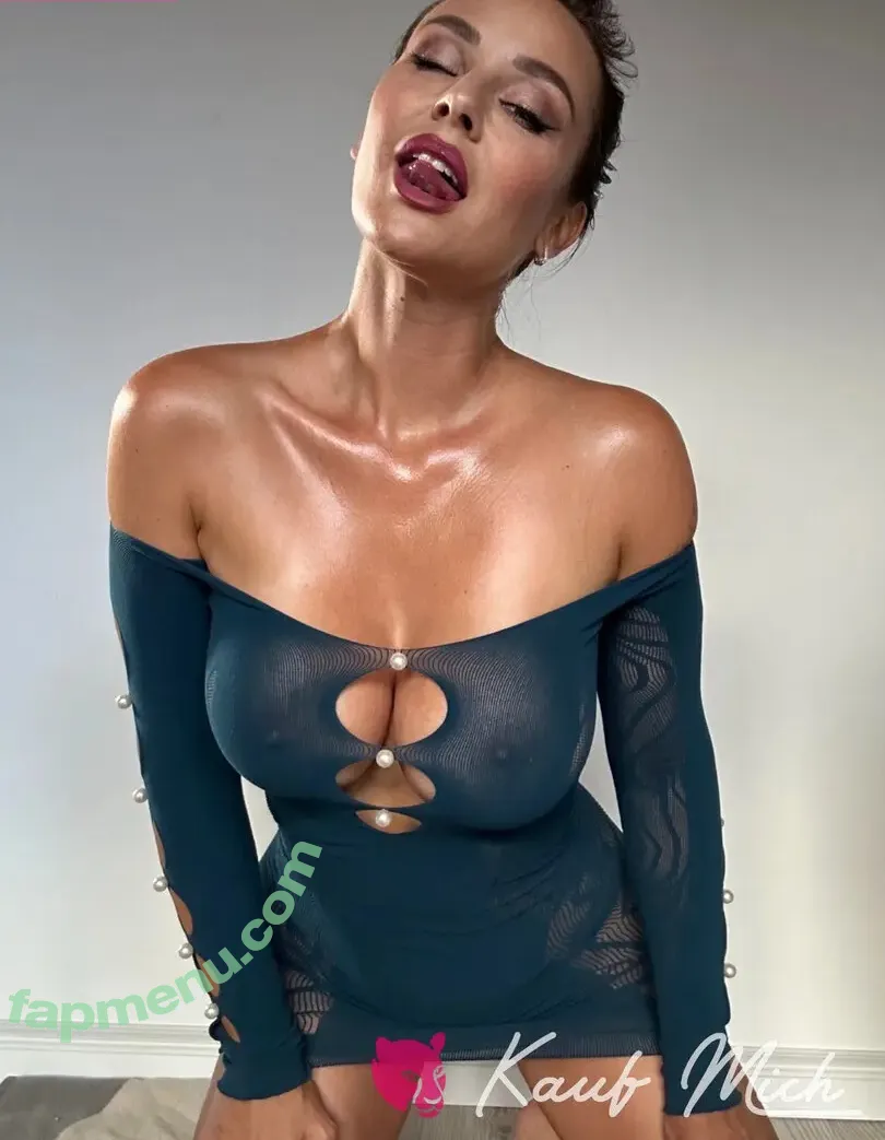 Pamela Schneider nude photo #0001 (Pamela Schneider)