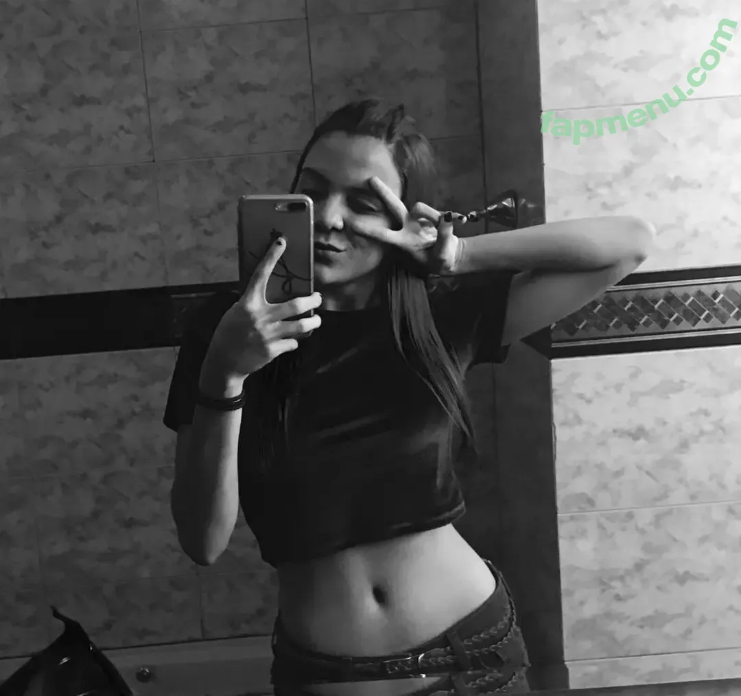 PamellaRibeiro25 nude photo #0035 (PamellaRibeiro25)