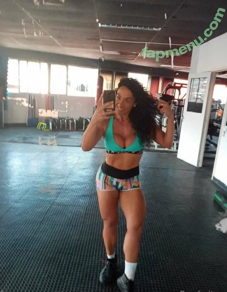 pamfreitas nude photo #0022 (pamfreitas)