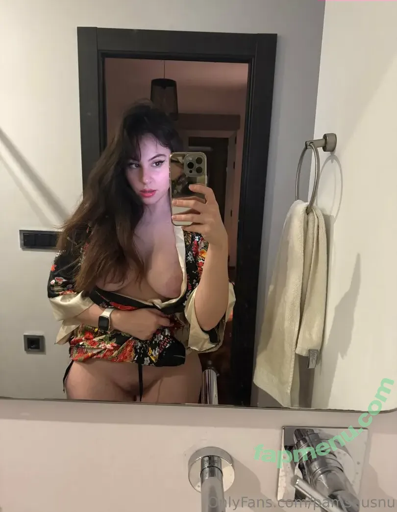 Pamsnusnu nude photo #0099 (deathby_snusnu)