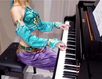Pan Piano / panpiano / panpianoatelier nude photo #0001