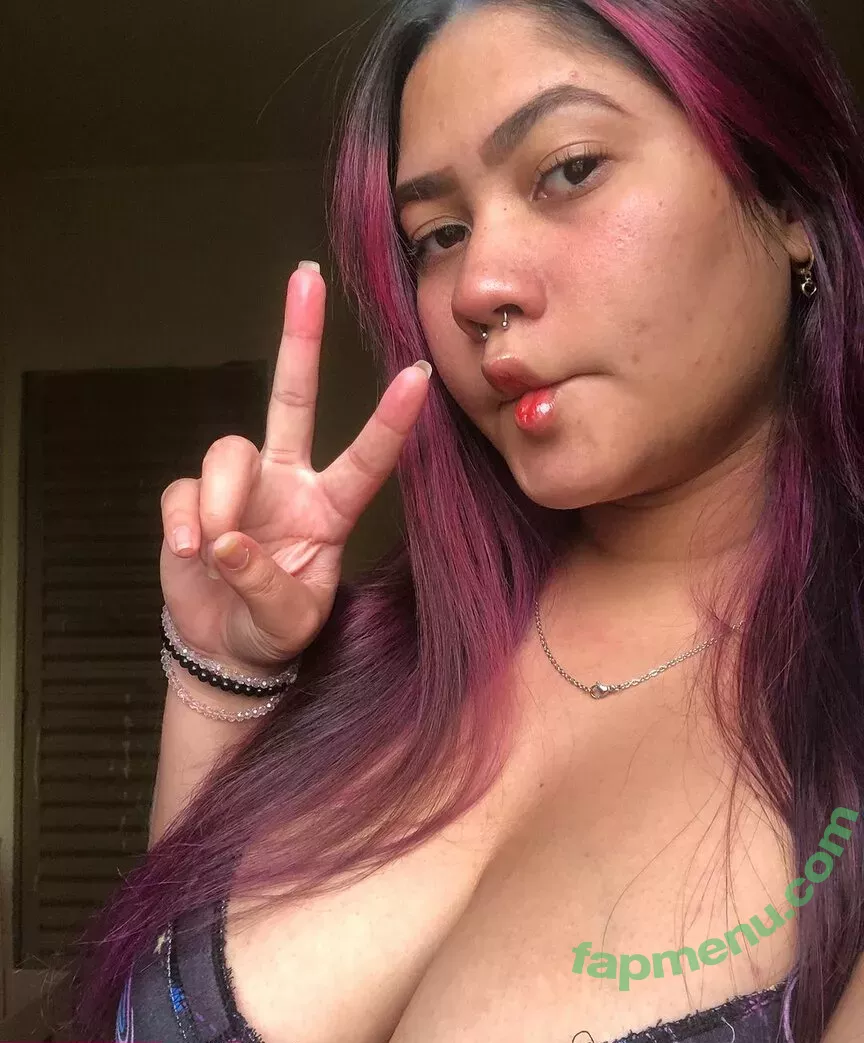 Pandinha Senpai nude photo #0061 (pandinhasenpaii)