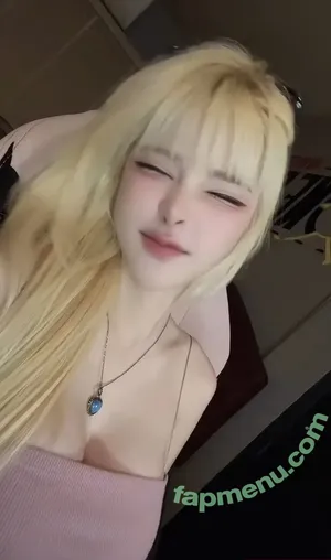 pang3pong / pang3pongsow / pangpond_lek / แป้งสามป๋องซาว nude photo #0233