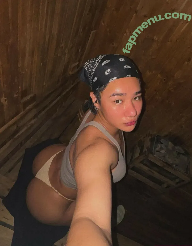 Panjapa Chumyam nude photo #0026 (smile.panjapa)