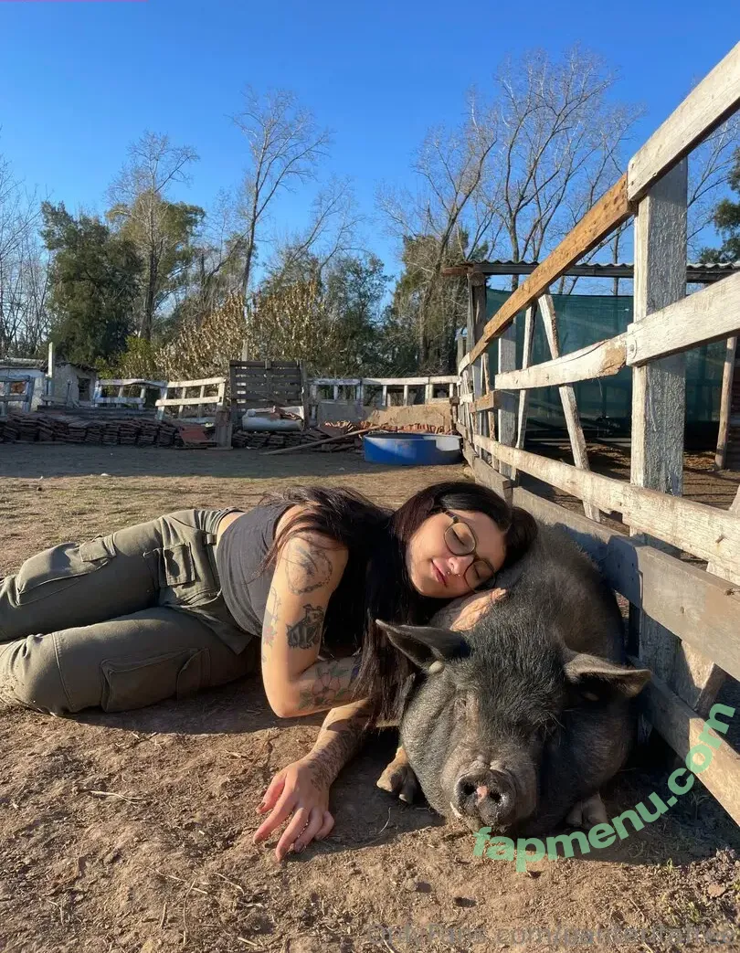 panteritafree nude photo #0165 (panteritafree)