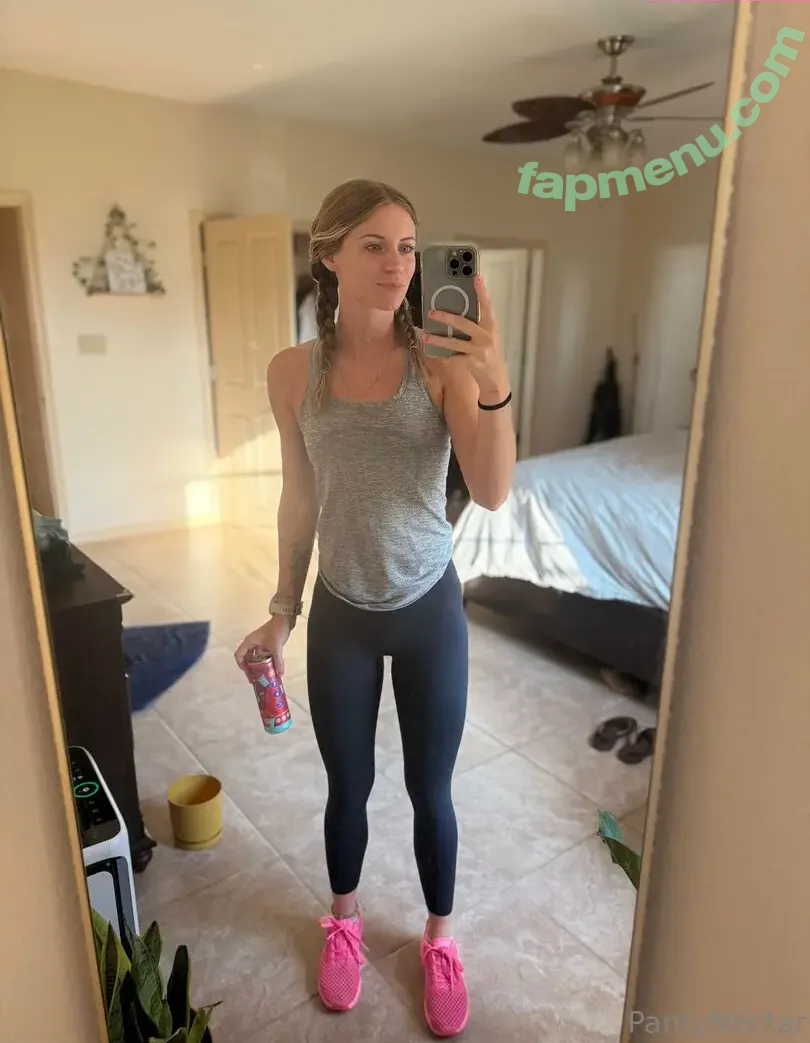 PantyNectar nude photo #1301 (pantynectardrawer)