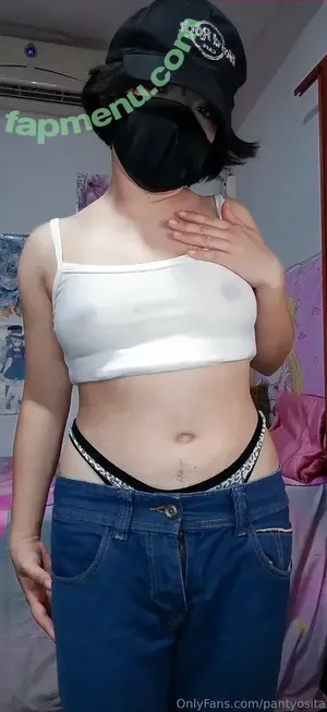  nude photo #0002