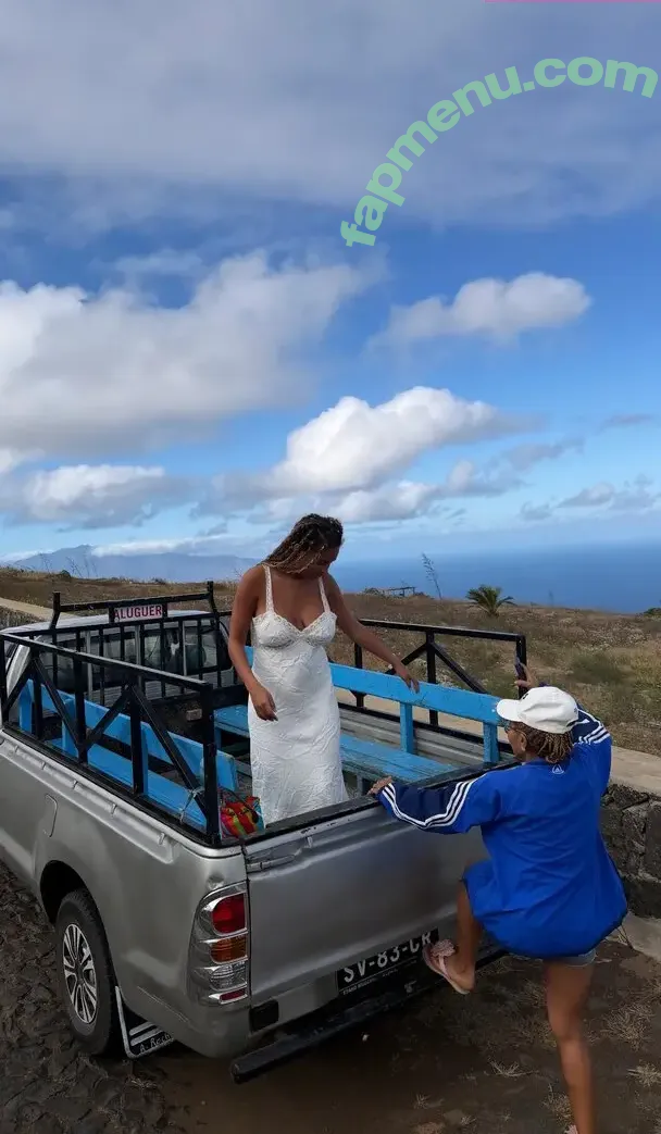 Paola Locatelli nude photo #0492 (Paola Lct / paolalct)