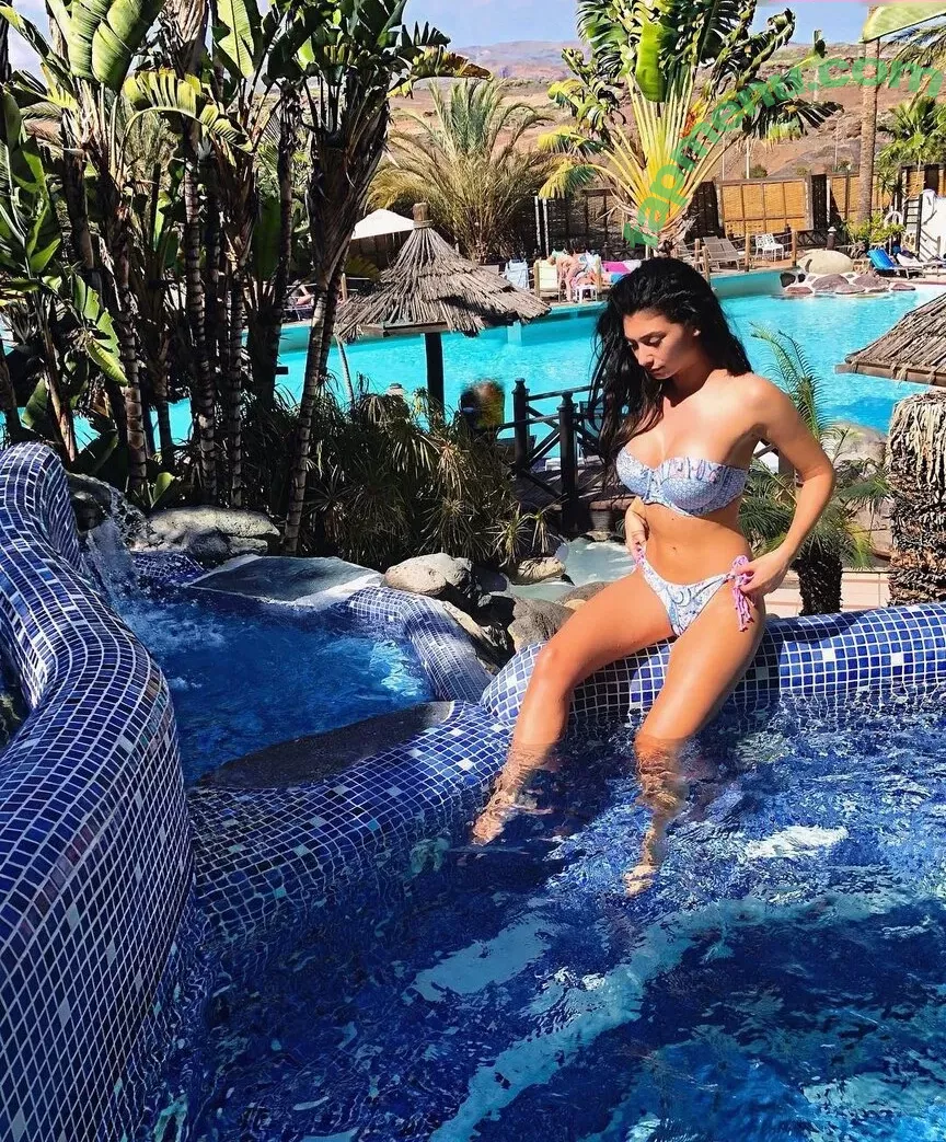 Paola Maria nude photo #0209 (paola / paola.mar1a)