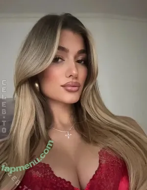 Paola Parente / paolaparente nude photo #0036