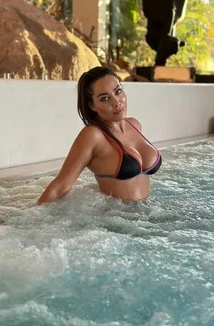 Paola Saulino / paolasaulino / paolinasaulino nude photo #0241