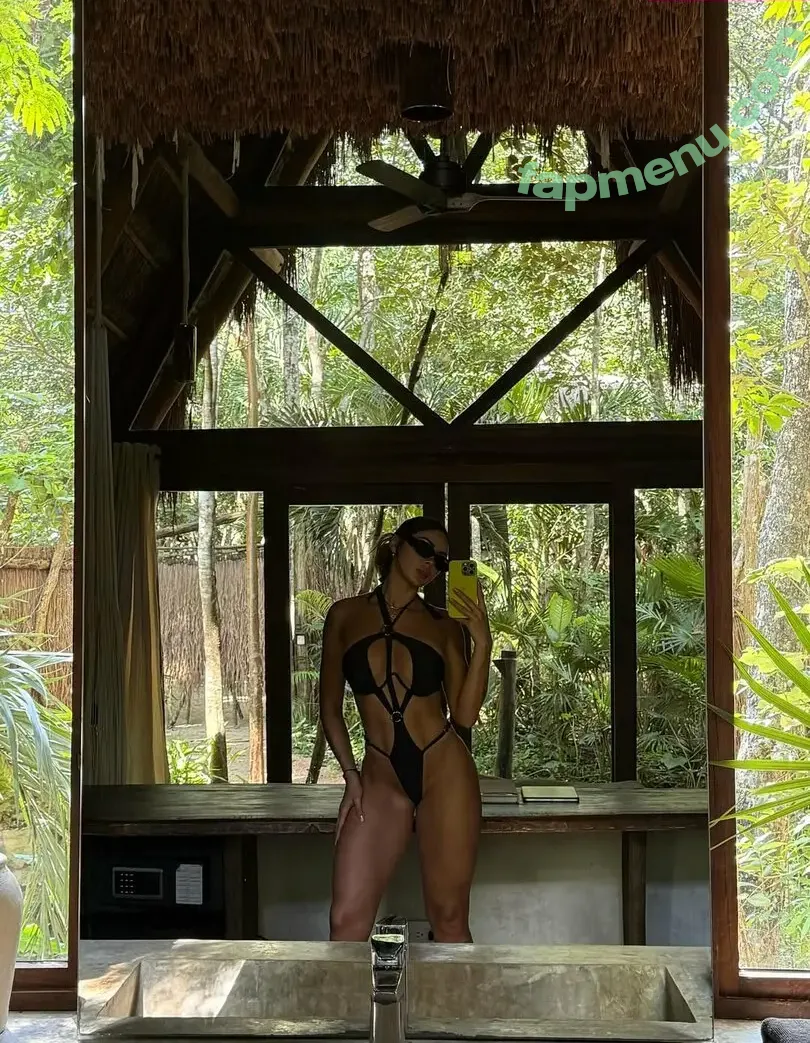 Paola Triana nude photo #0380 ( / Paotrianap / triana82)