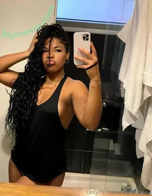 paolaaxo / Paolagomezxo / paola axo / paola ebony queen nude photo #0014