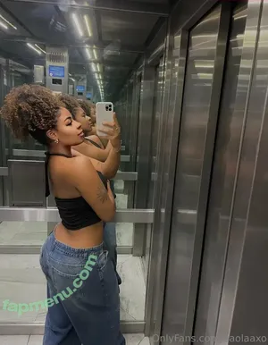 paolaaxo / Paolagomezxo / paola axo / paola ebony queen nude photo #0122