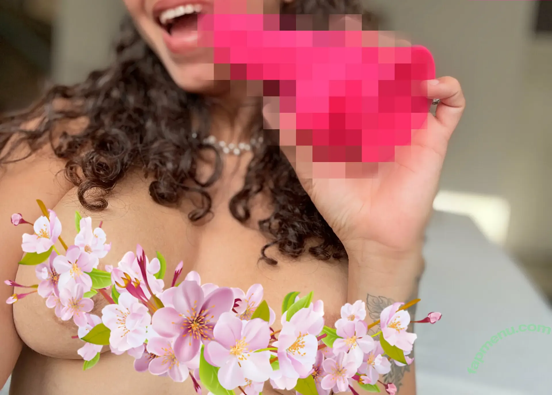paolamoon nude photo #0093 (paolamoon.new)