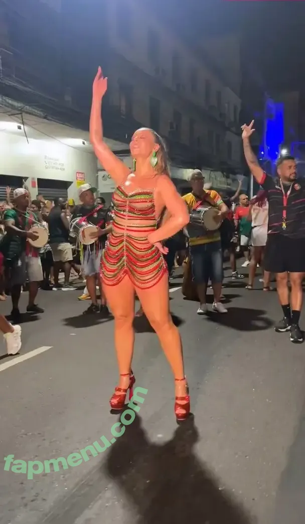 Paolla Oliveira nude photo #0922 (paollaoliveirareal / paulinhamissbumbum)