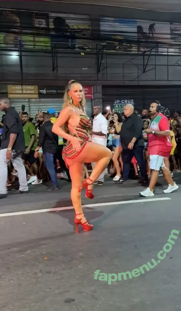 Paolla Oliveira nude photo #0923 (paollaoliveirareal / paulinhamissbumbum)