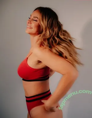 Paolla Oliveira / paollaoliveirareal / paulinhamissbumbum nude photo #1319