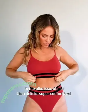 Paolla Oliveira / paollaoliveirareal / paulinhamissbumbum nude photo #1333