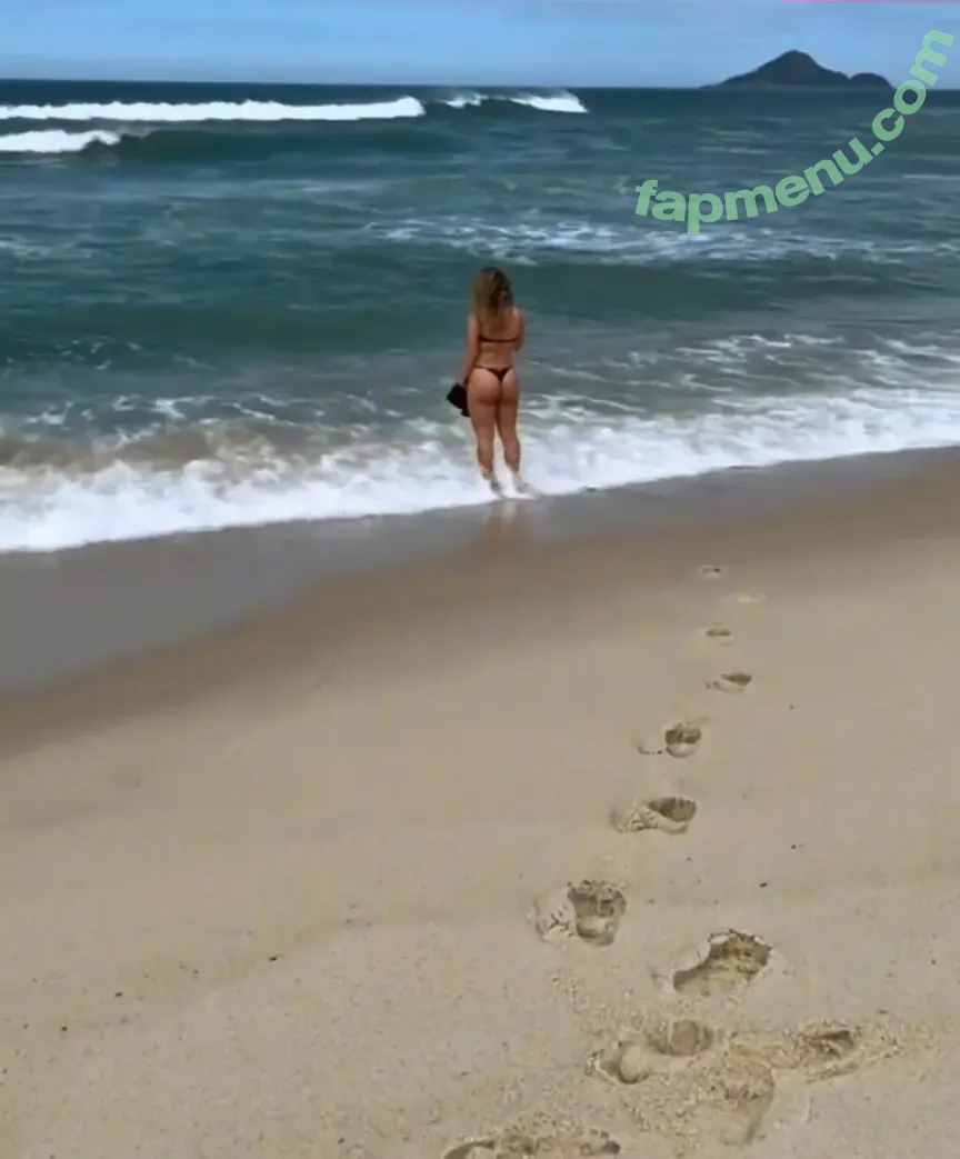 Paolla Oliveira nude photo #1181 (paollaoliveirareal)
