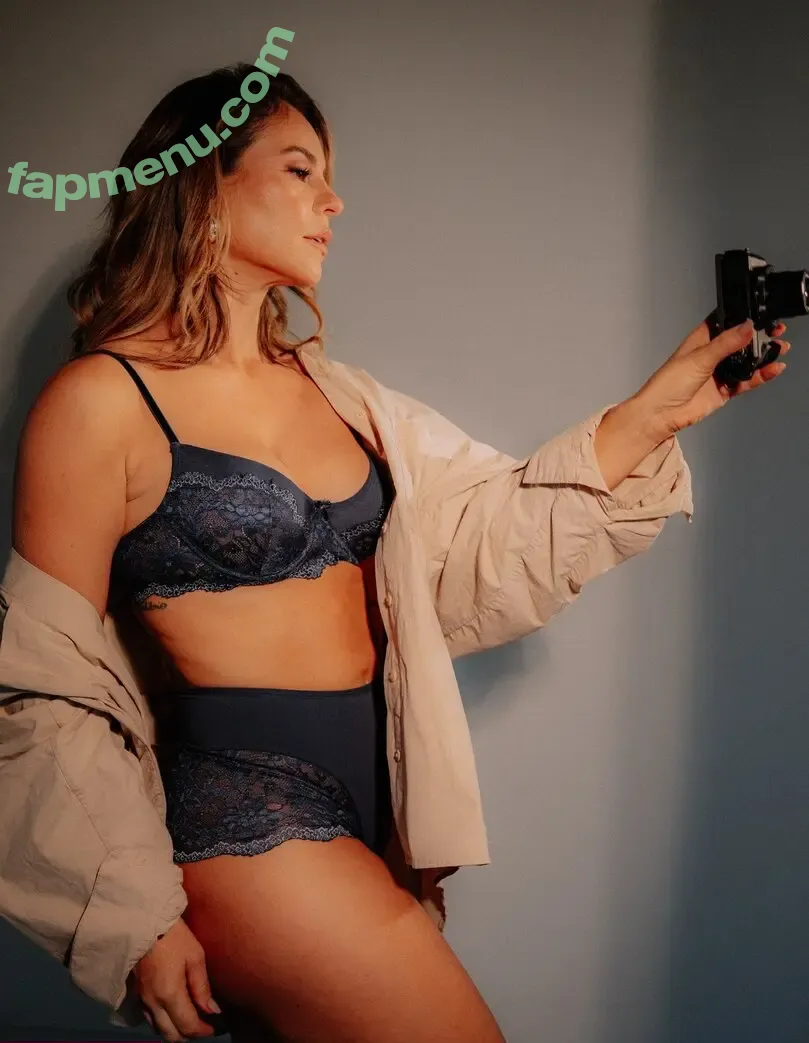 Paolla Oliveira nude photo #1316 (paollaoliveirareal / paulinhamissbumbum)