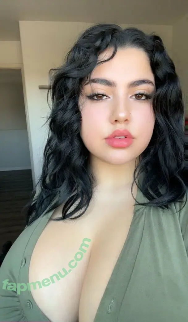 papasqrt nude photo #0056 (dadcapfatty / jackie735 / papajuic / papalechera / papaskwrt / treslechichi)