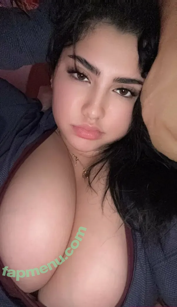 papasqrt nude photo #0059 (dadcapfatty / jackie735 / papajuic / papalechera / papaskwrt / treslechichi)