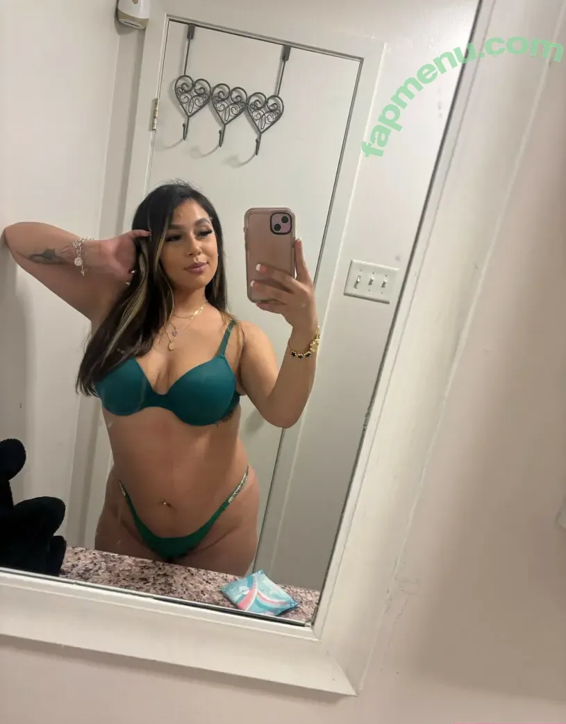 paperchaserrose nude photo #0010 (lovelyrose / roseislovely)