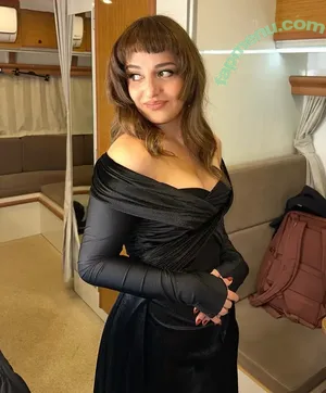 Paptircem Sena / paptircem nude photo #0025