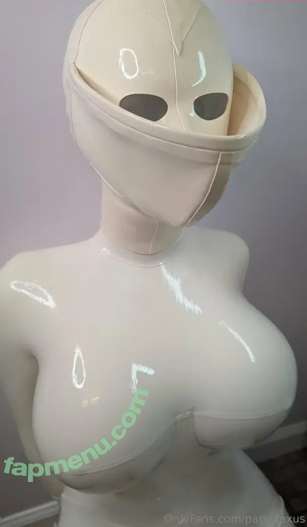 Paralllaxus nude photo #0258 (Rubber Doll)