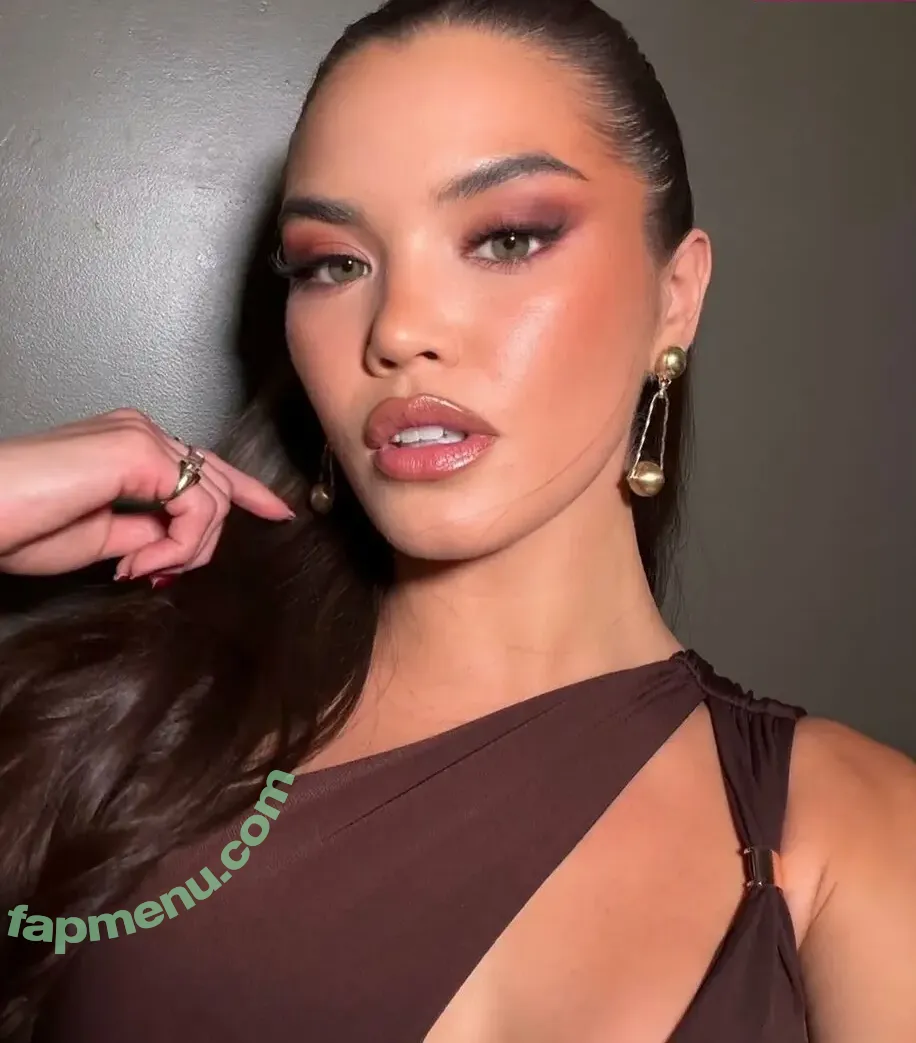 Paris Berelc nude photo #0432 (parisberelc / theparisberelc)