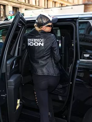 Paris Hilton / parishilton nude photo #1313