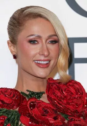 Paris Hilton / parishilton nude photo #1578