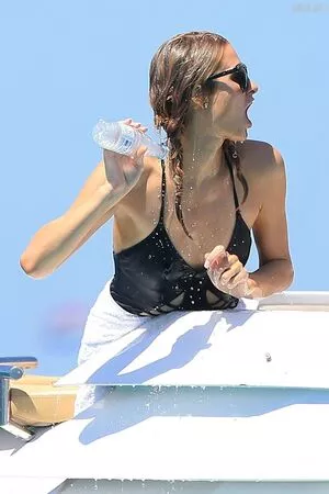 Paris Hilton / parishilton nude photo #1754