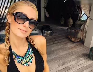 Paris Hilton / parishilton nude photo #1759